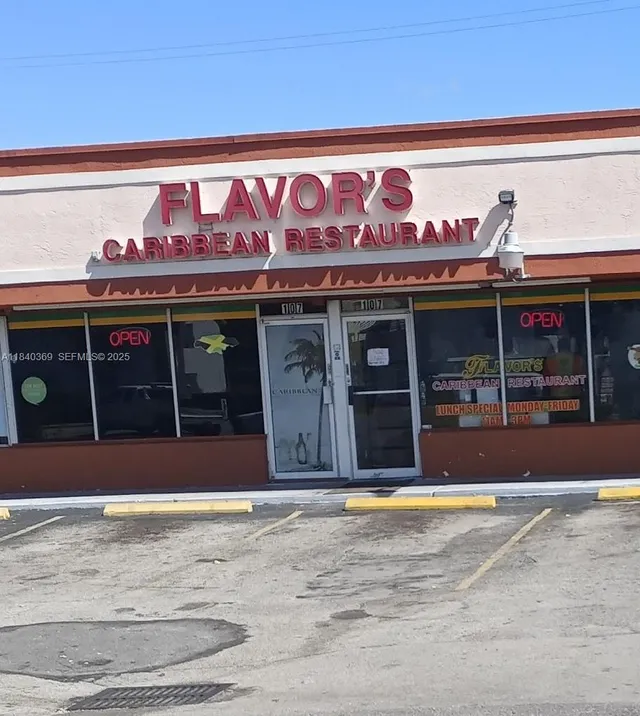 Commercial at 107 SE 10th Street, Deerfield Beach