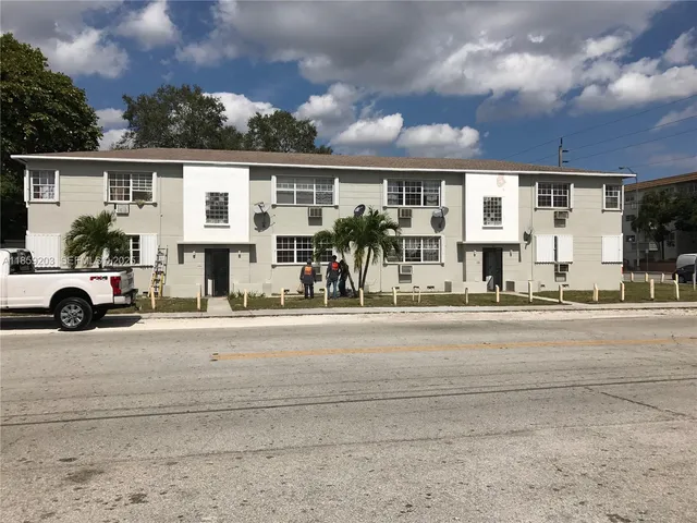 Commercial at 595 NE 129th Street, North Miami