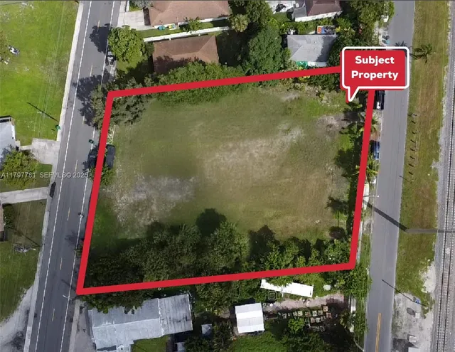 Commercial at 112 NW 4th Avenue, Dania Beach