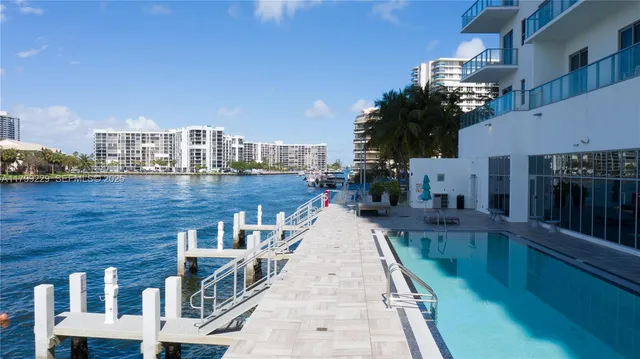 Commercial at 4010 S Ocean Drive #CU-1, Hollywood