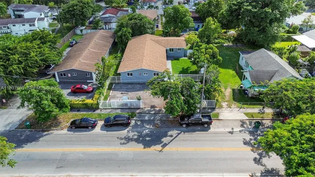 Commercial at 1864 NW 28th Street, Miami