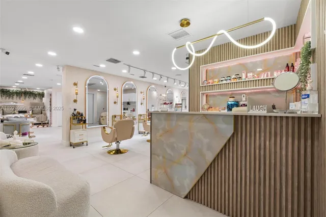 Commercial at 0000 SW 87th Avenue, Miami