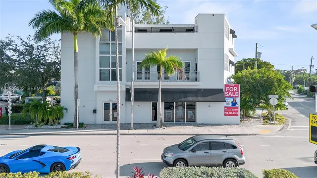 Commercial at 2500 Wilton Drive, Wilton Manors