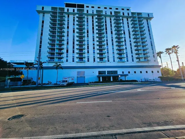 Commercial at 13499 Biscayne Boulevard #CU206, North Miami