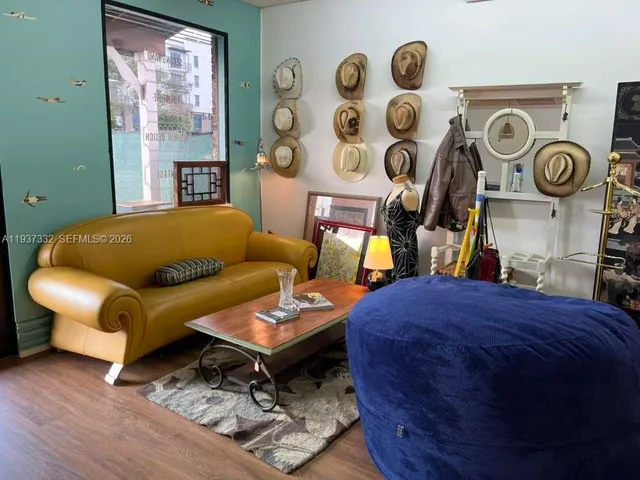Commercial at 4264 SW 64th Avenue, Davie