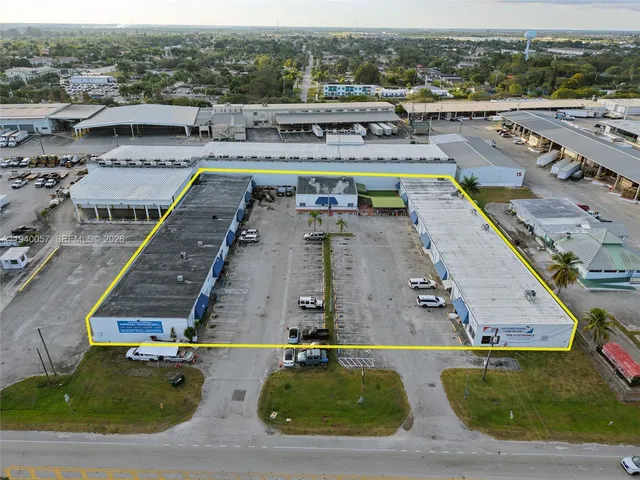 Commercial at 210 N Krome Avenue, Florida City