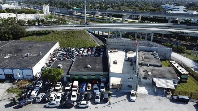 Commercial at 17121 NW 2nd Court, Miami Gardens