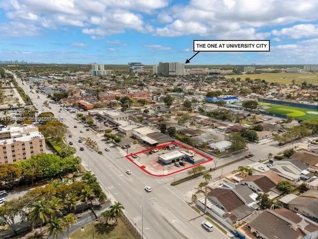 Commercial at 11480 W Flagler Street, Sweetwater