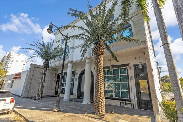 Commercial at 3138 Coral Way, Miami