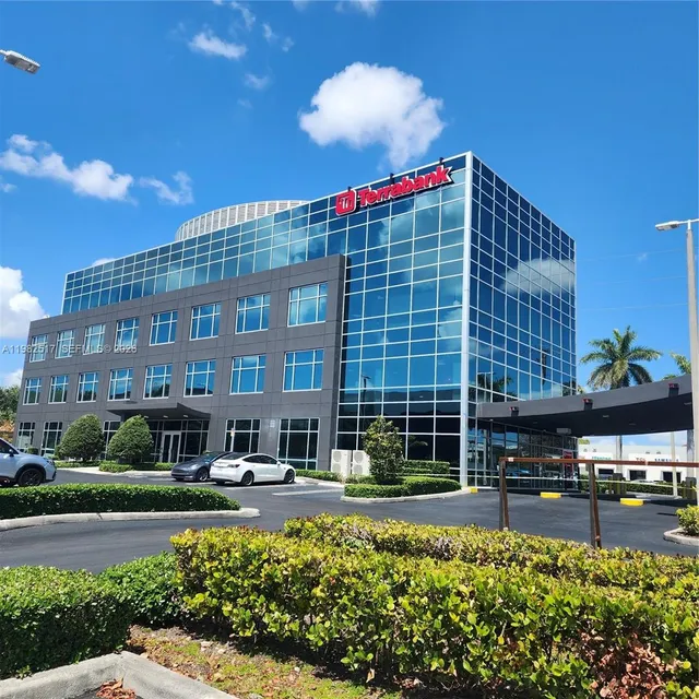 Commercial at 2500 NW 107th Avenue #400, Doral