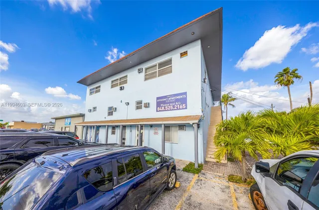 Commercial at 1610 N Dixie Hwy 1-48 #1-48, Hollywood