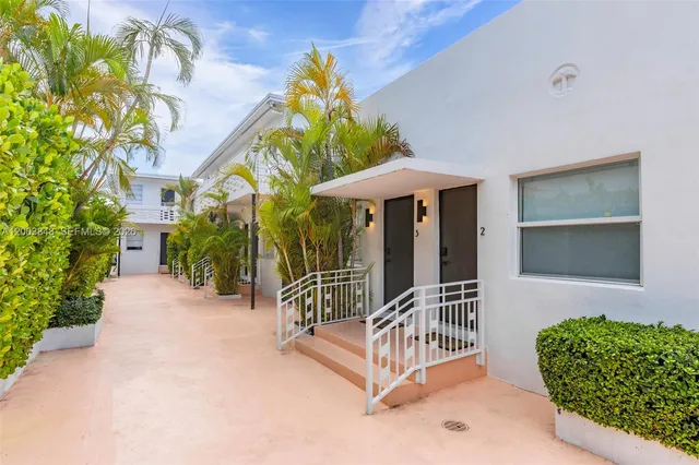 Commercial at 7320 Byron Avenue, Miami Beach