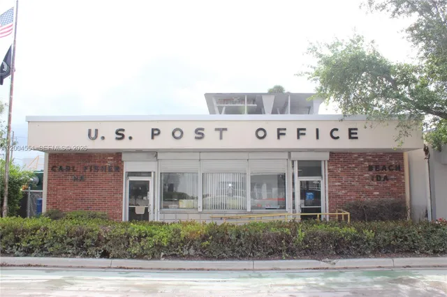 Commercial at 1661 West Avenue, Miami Beach