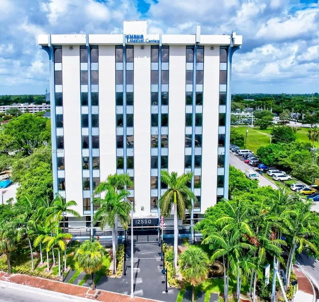 Commercial at 12550 Biscayne Boulevard #605, North Miami