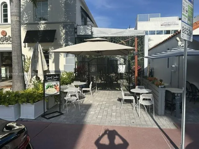 Commercial at 929 Collins Avenue, Miami Beach