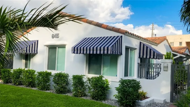 Commercial at 645 Lenox Avenue, Miami Beach