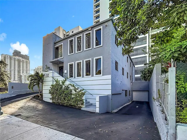 Commercial at 232 SW 8th Street, Miami