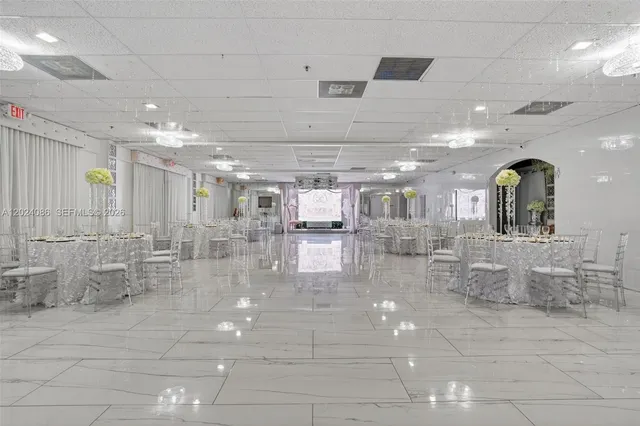 Commercial at Established Banquet Established Banquet Hall In Cutler Bay, Cutler Bay