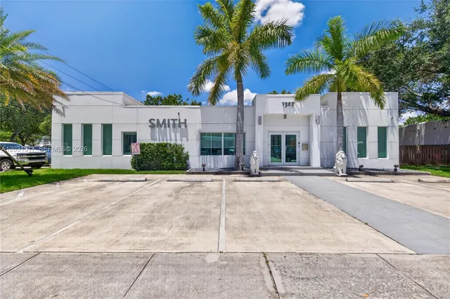 Commercial at 1327 SE 2nd Avenue, Fort Lauderdale