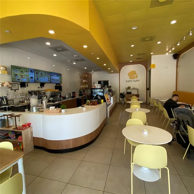 Commercial at 5241 NW 87th Avenue #D104, Doral