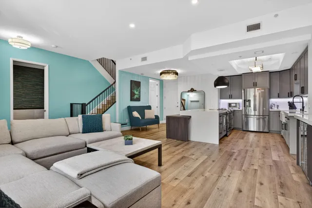 2-bedroom home at 2609 NE 14th Avenue #105, Wilton Manors