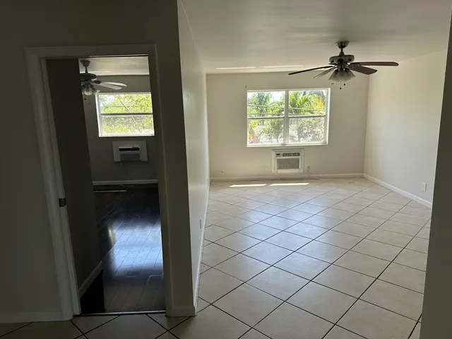 1-bedroom home at 1480 E Sample Road #207, Pompano Beach