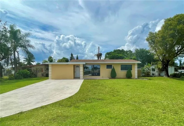 2-bedroom rental at 6101 NW 18th Street, Margate