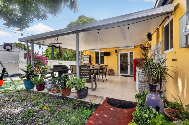 3-bedroom home at 1440 N 68th Avenue, Hollywood