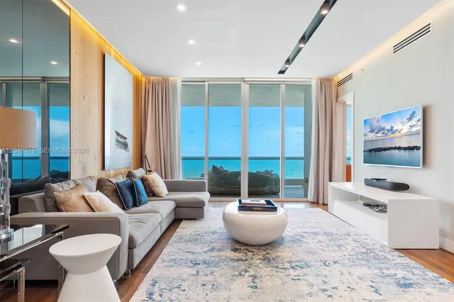 2-bedroom home at 16051 Collins Avenue #1102, Sunny Isles Beach