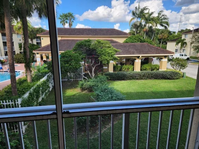 2-bedroom home at 460 S Park 209 #209, Hollywood