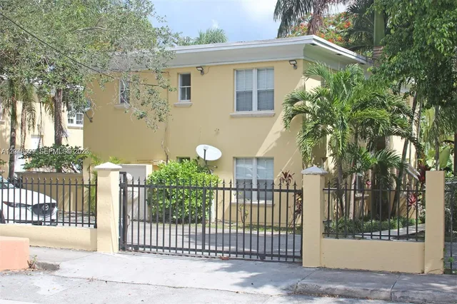 2-bedroom rental at 3395 Franklin Avenue #D, Miami