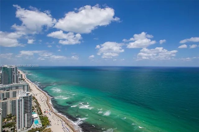 1-bedroom rental at 1830 S Ocean Drive #4812, Hallandale Beach