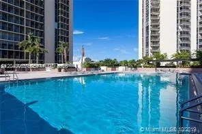 2-bedroom rental at 20379 W Country Club Drive #PH32, Aventura