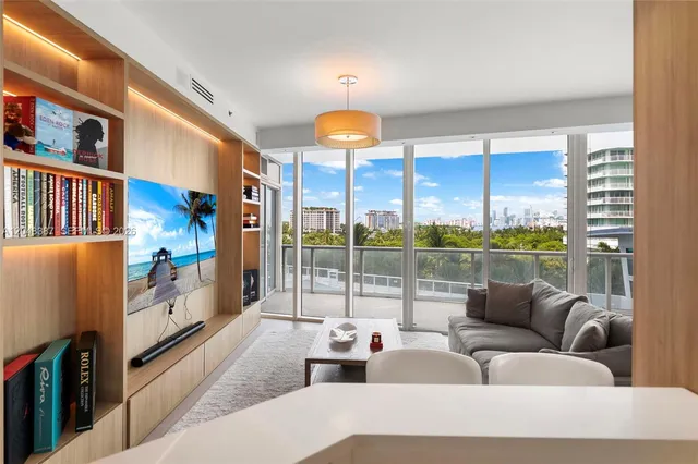 2-bedroom rental at 100 S Pointe Drive #501, Miami Beach
