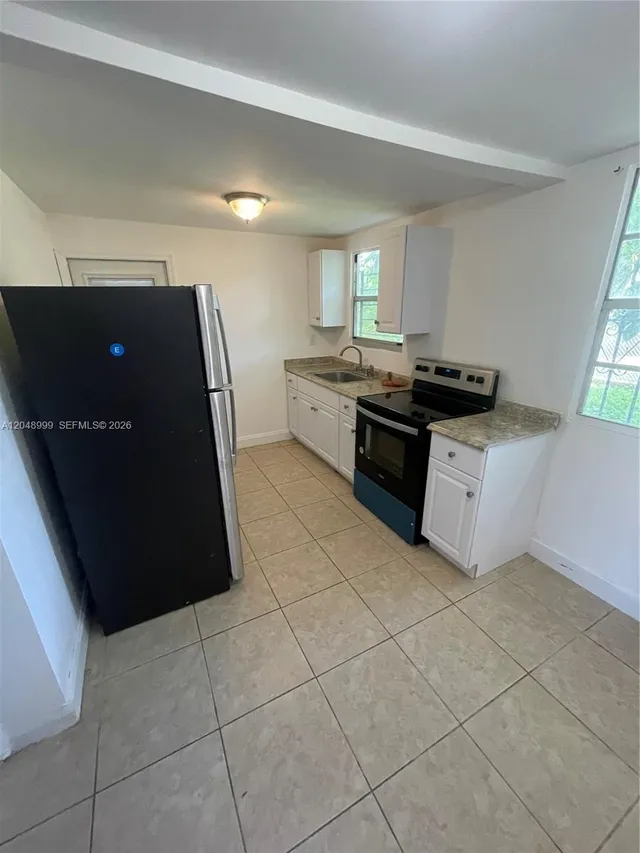 1-bedroom rental at 453 SW 19th Road #Rear, Miami