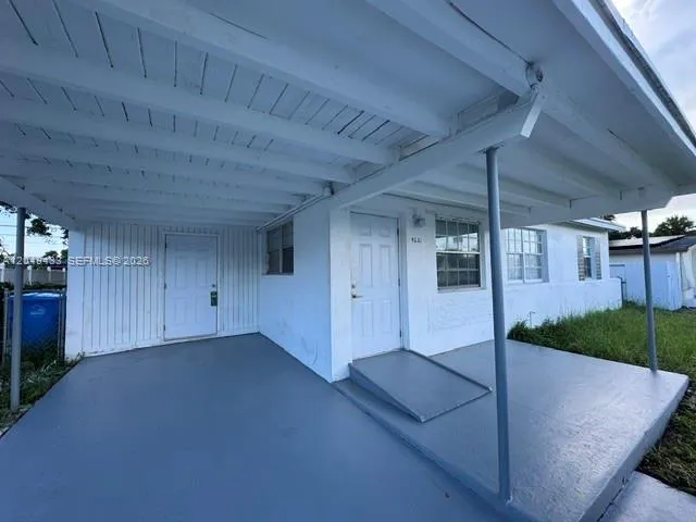 3-bedroom home at 4221 SW 39th Street, West Park