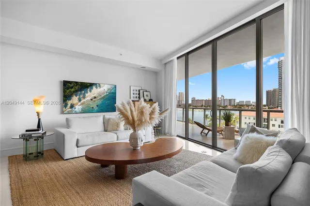 3-bedroom home at 3250 NE 188th Street #608, Aventura