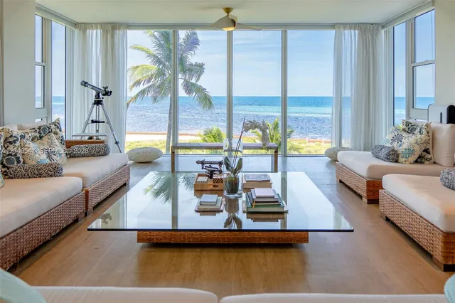 4-bedroom home at 200 Ocean Lane Drive #501, Key Biscayne