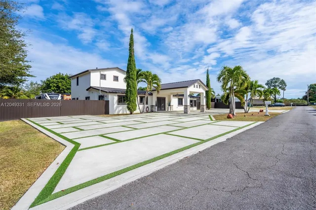 4-bedroom home at 20221 SW 318th Street, Homestead