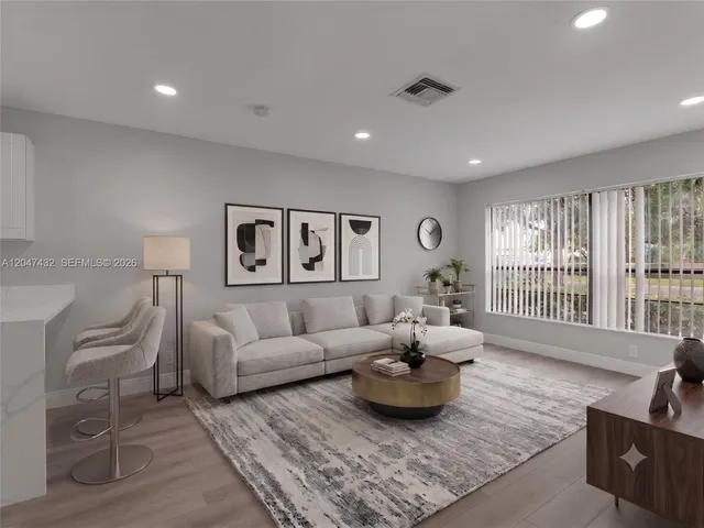 2-bedroom rental at 10373 NW 35th Street #10373, Coral Springs