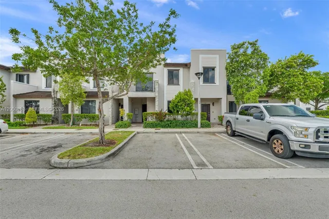 3-bedroom home at 582 NE 207th Street, Miami