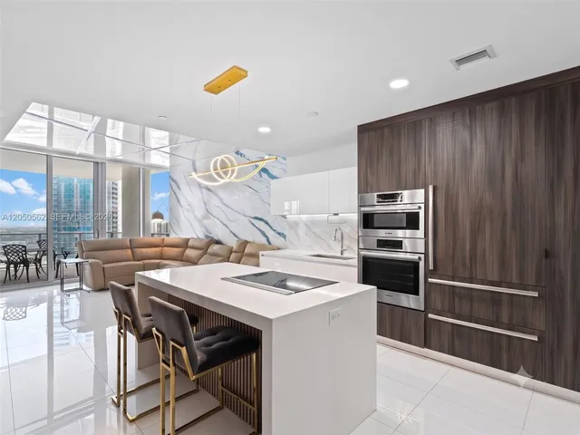 1-bedroom home at 851 NE 1st Avenue #3000, Miami