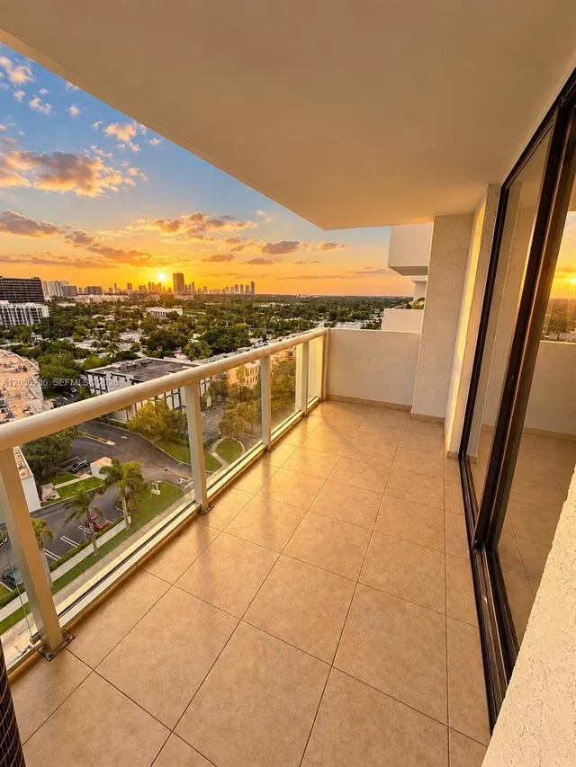 2-bedroom rental at 13499 Biscayne Boulevard #1407, North Miami