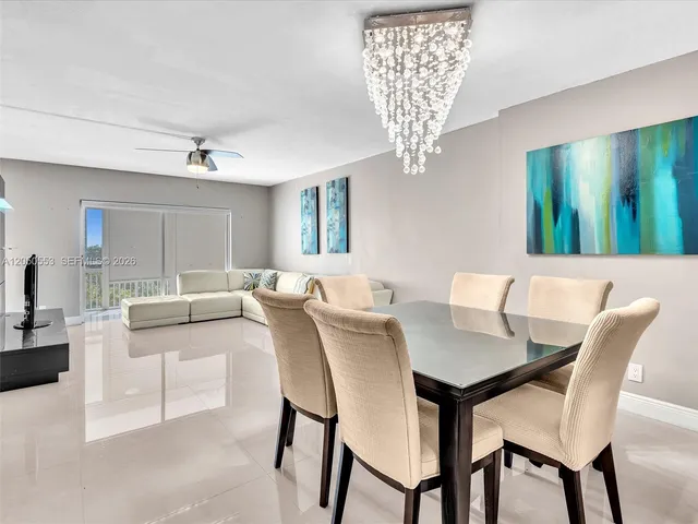 2-bedroom home at 4400 Hillcrest Dr 617b #617B, Hollywood