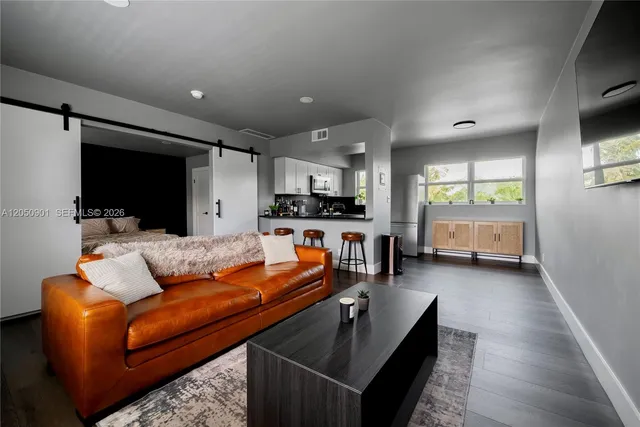1-bedroom home at 609 NE 13th Avenue #302, Fort Lauderdale