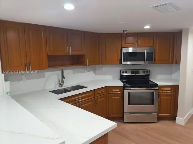 1-bedroom rental at 2400 SW 3rd Avenue #506, Miami