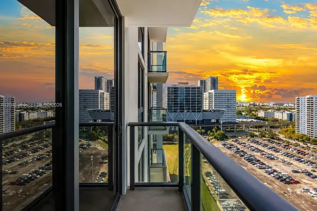 1-bedroom rental at 11 NE 6th Street #1712, Miami