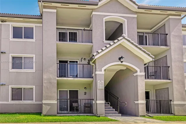 2-bedroom home at 15410 SW 284th Street #8305, Homestead
