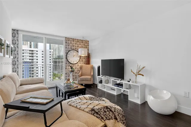 2-bedroom home at 850 N Miami Avenue #W1202, Miami