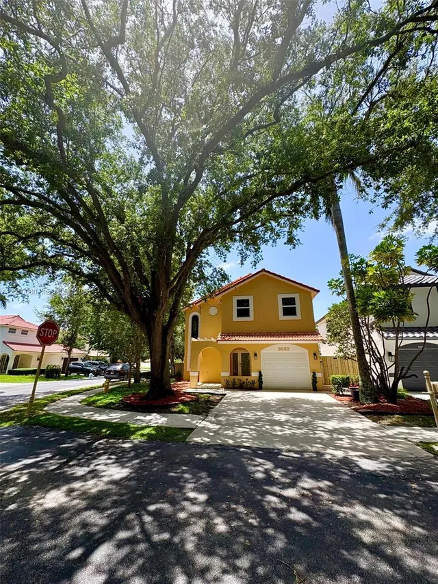 3-bedroom home at 9833 NW 5th Court, Plantation